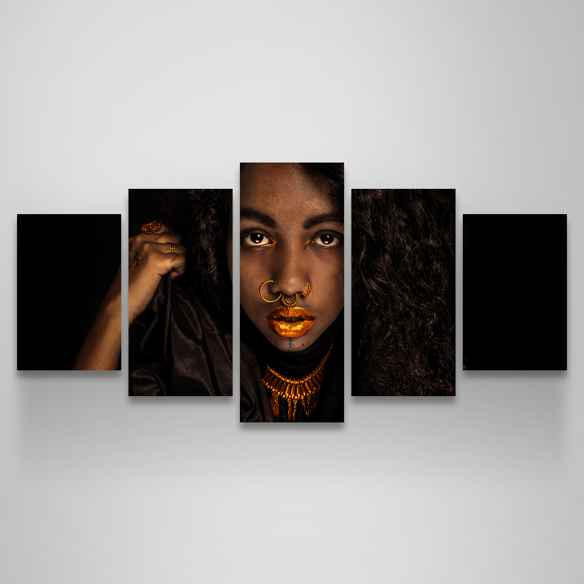 Exquisite Beauty Wall Art by Manuel Luces