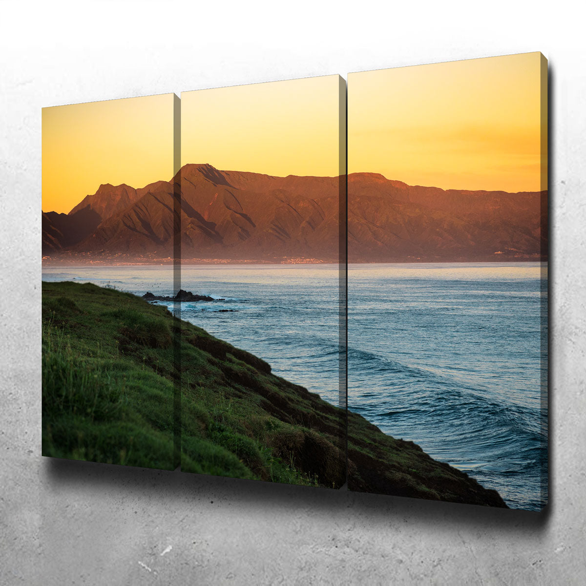 Exquisite Beauty of Maui Wall Art by Lucas Moore
