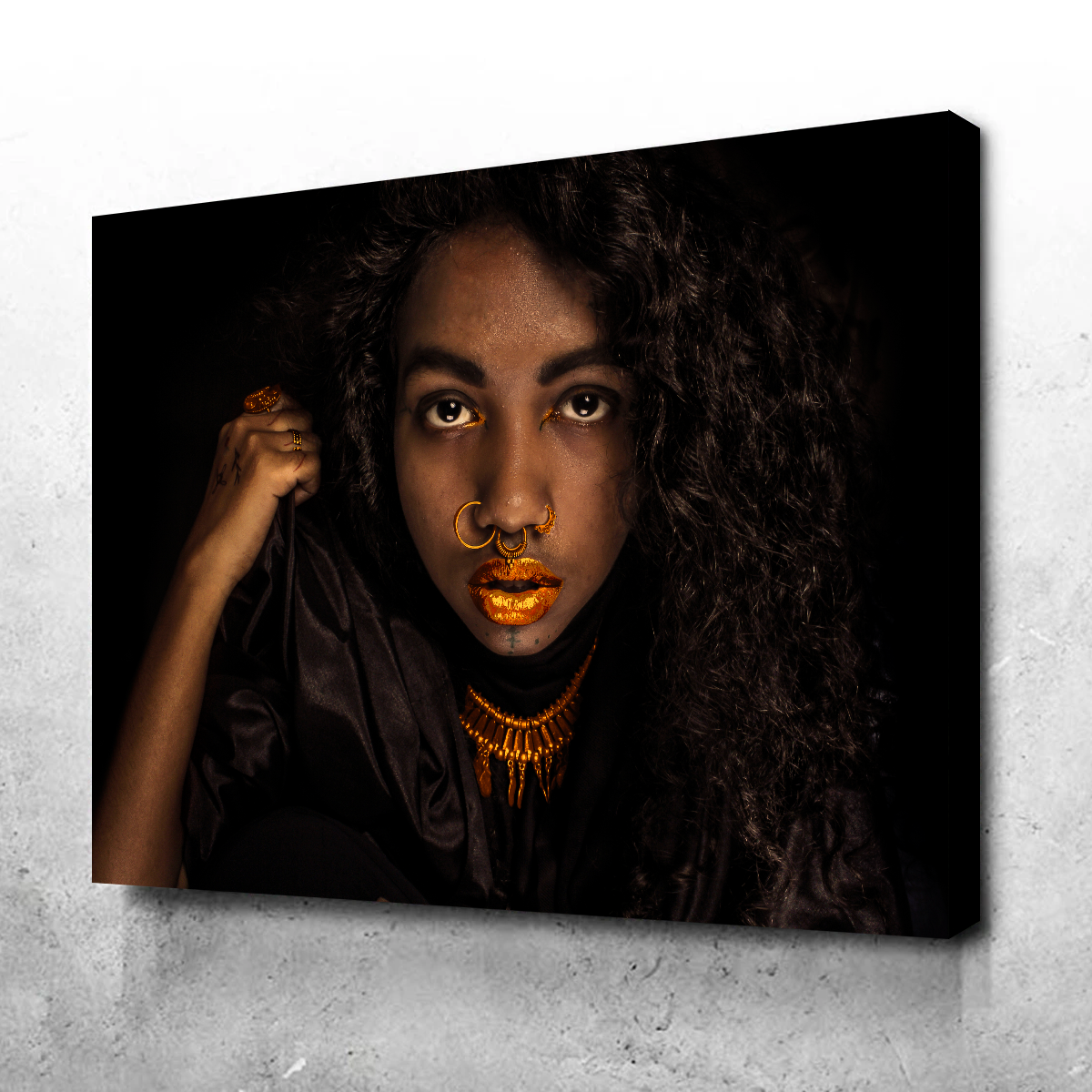 Exquisite Beauty Wall Art by Manuel Luces