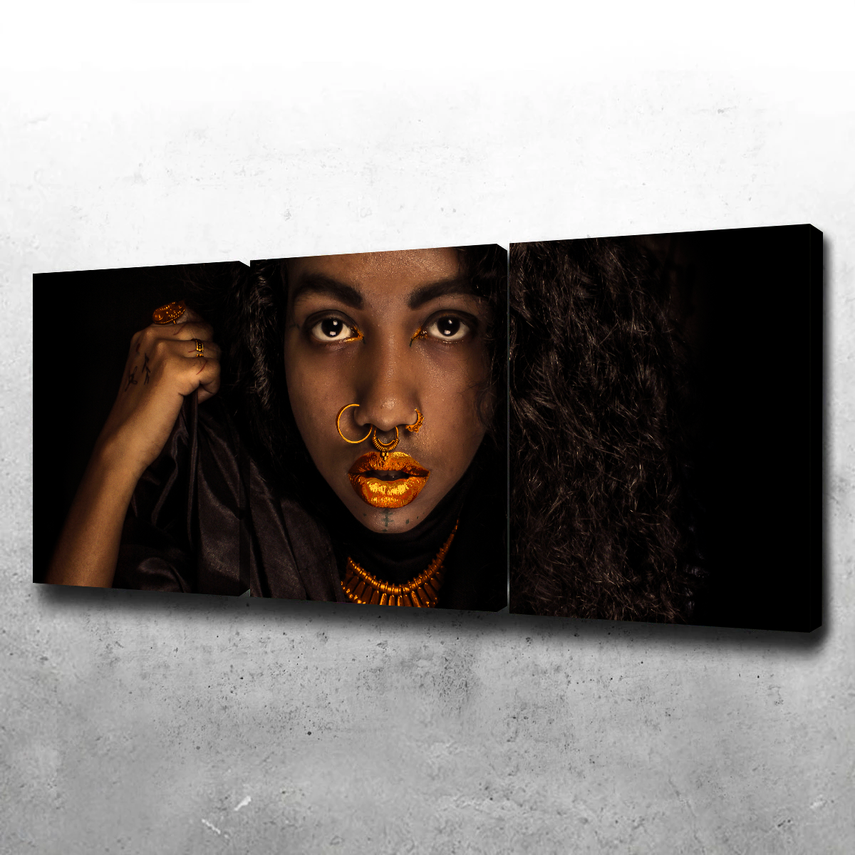 Exquisite Beauty Wall Art by Manuel Luces