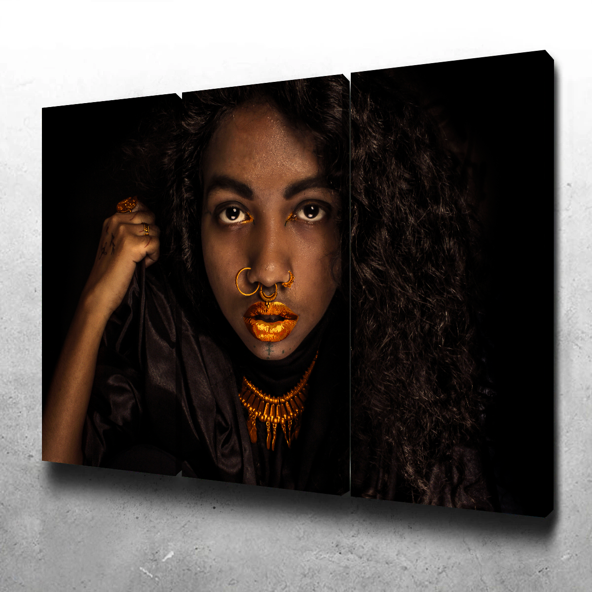 Exquisite Beauty Wall Art by Manuel Luces